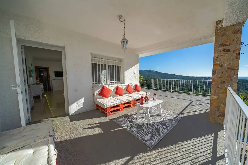 original 47468996 1116400012.jpg