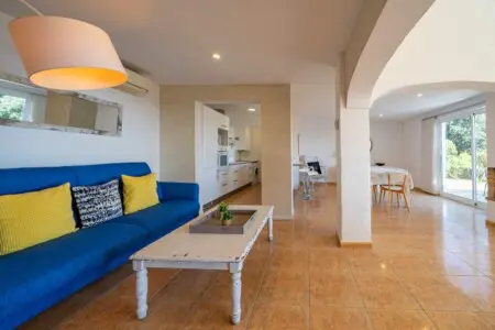 chmxovknodf6f6oerrm4