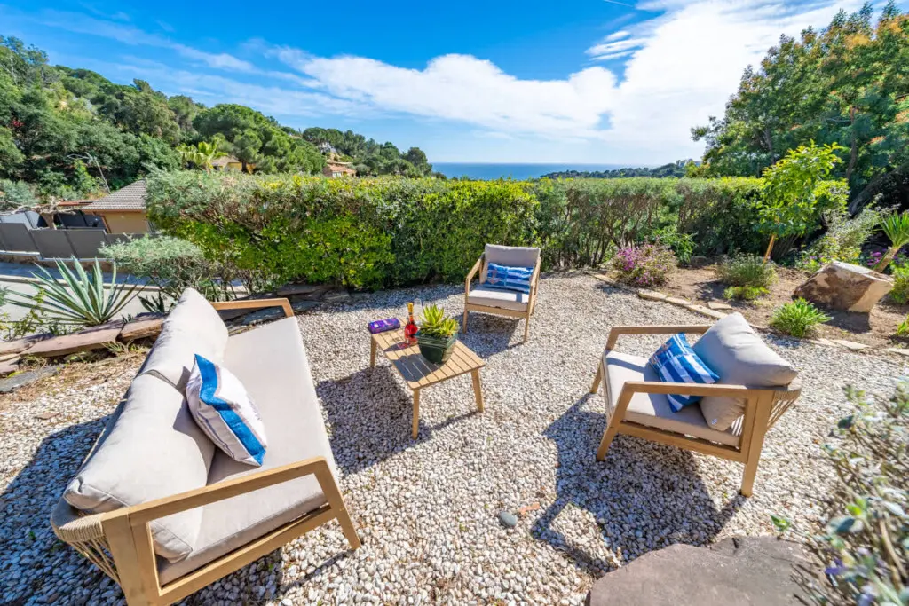 qhrkejyj07daaglxetjq