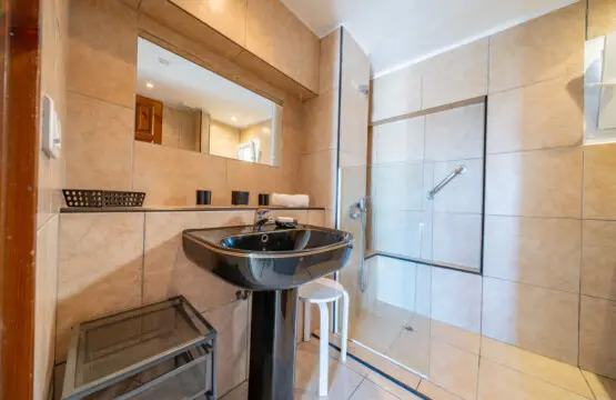 t4cyatoaoqd6uswmrw0f